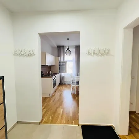 Living Eggenberg 17 * גראץ