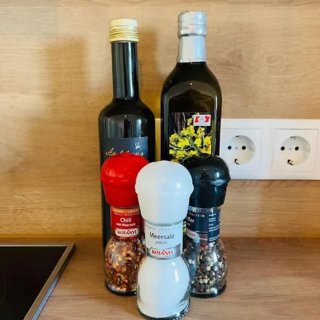 דירה Living Eggenberg 17 *