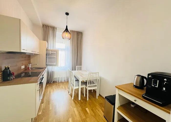 Living Eggenberg 17 Daire