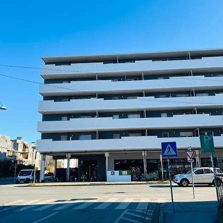 Living Eggenberg 17 아파트